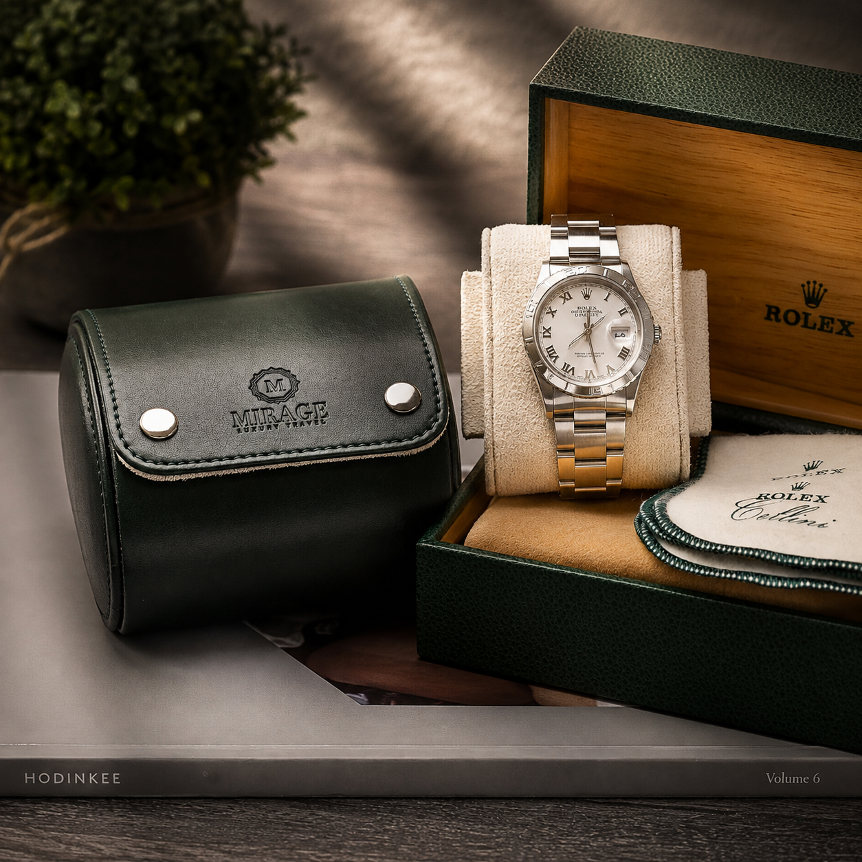 1 Watch Travel Case Vegan Leather Watch Roll (Royal Green - White Interior)