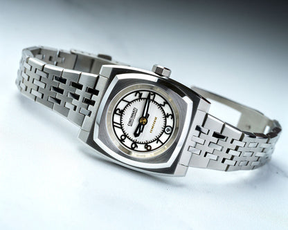 Concourse Silver-White