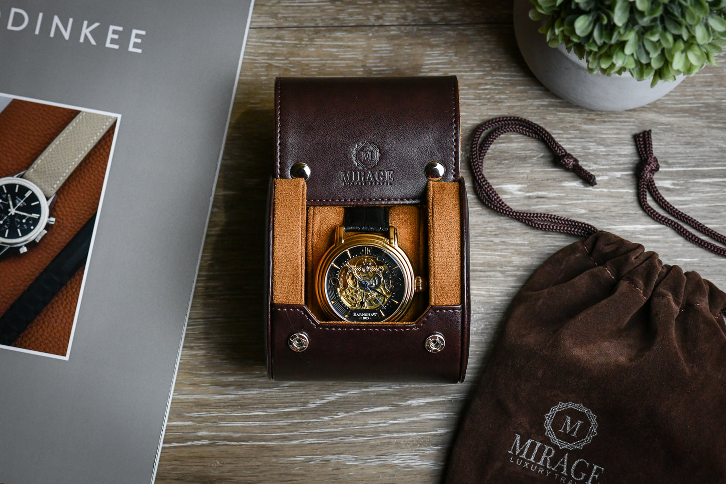 Mirage Luxury Travel Signature Collection Espresso Brown 1-watch roll with premium gift-ready packaging, microfiber cloth, and soft-touch velvet travel bag.