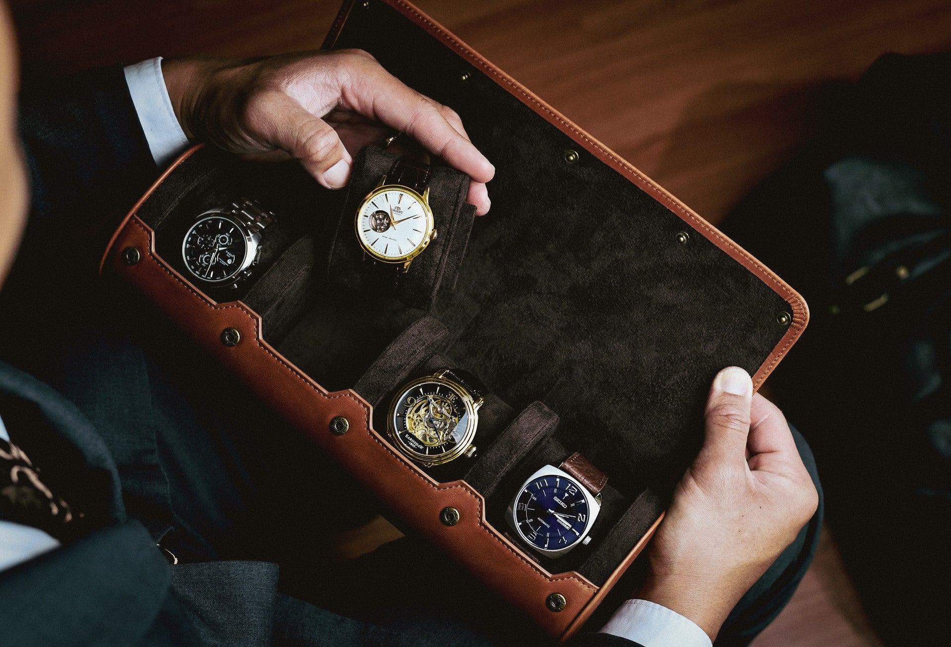 Watch case for men shop