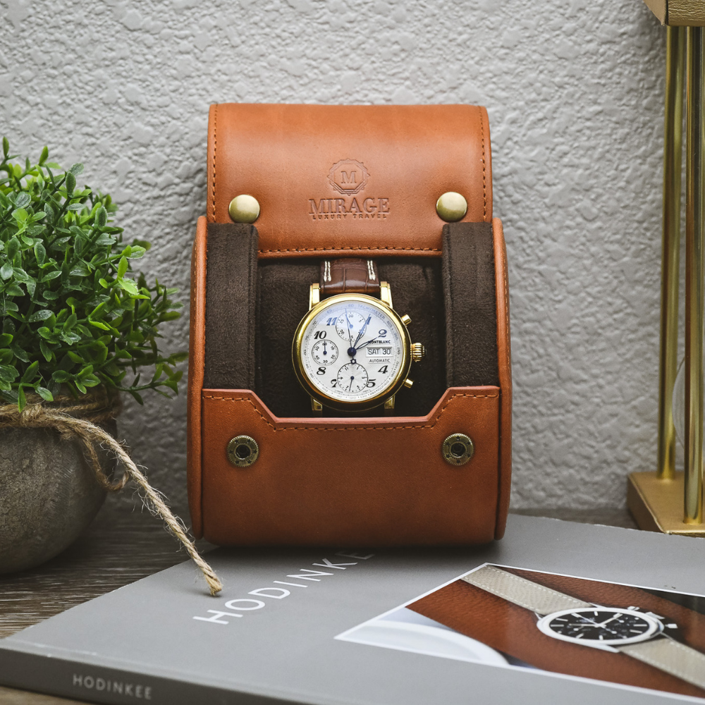 1 Watch Travel Case Full-grain Leather Watch Roll (Tawny Brown)