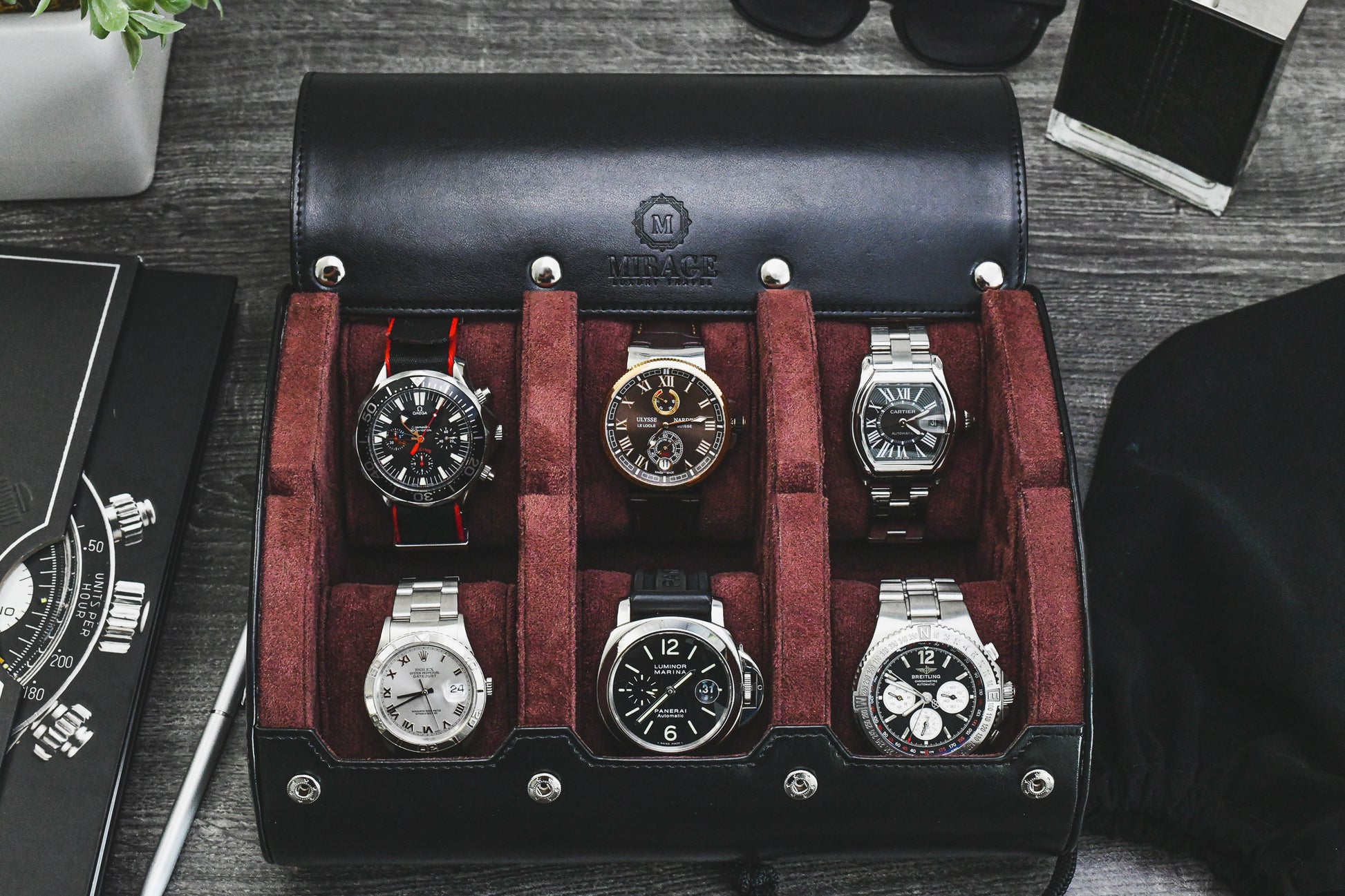 Premium Jade Black 6 watch travel case displaying six luxury watches for collectors and executive storage