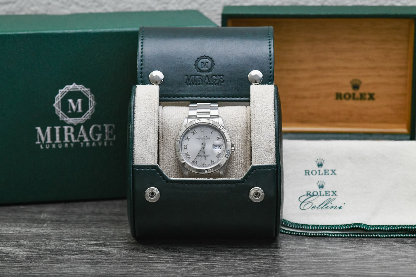 Royal Green vegan leather single watch roll displayed with premium Mirage Luxury Travel gift-ready packaging.