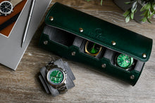 Afbeelding laden in galerijviewer, Royal Green Watch Roll - 3 horloges
