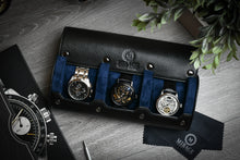 Charger l\&#39;image dans la visionneuse de la galerie, Sable Noir Saffiano Cuir Montre Roll Case 3-montres
